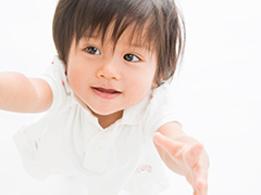 子どもはいつから歯医者に連れていくべきですか？